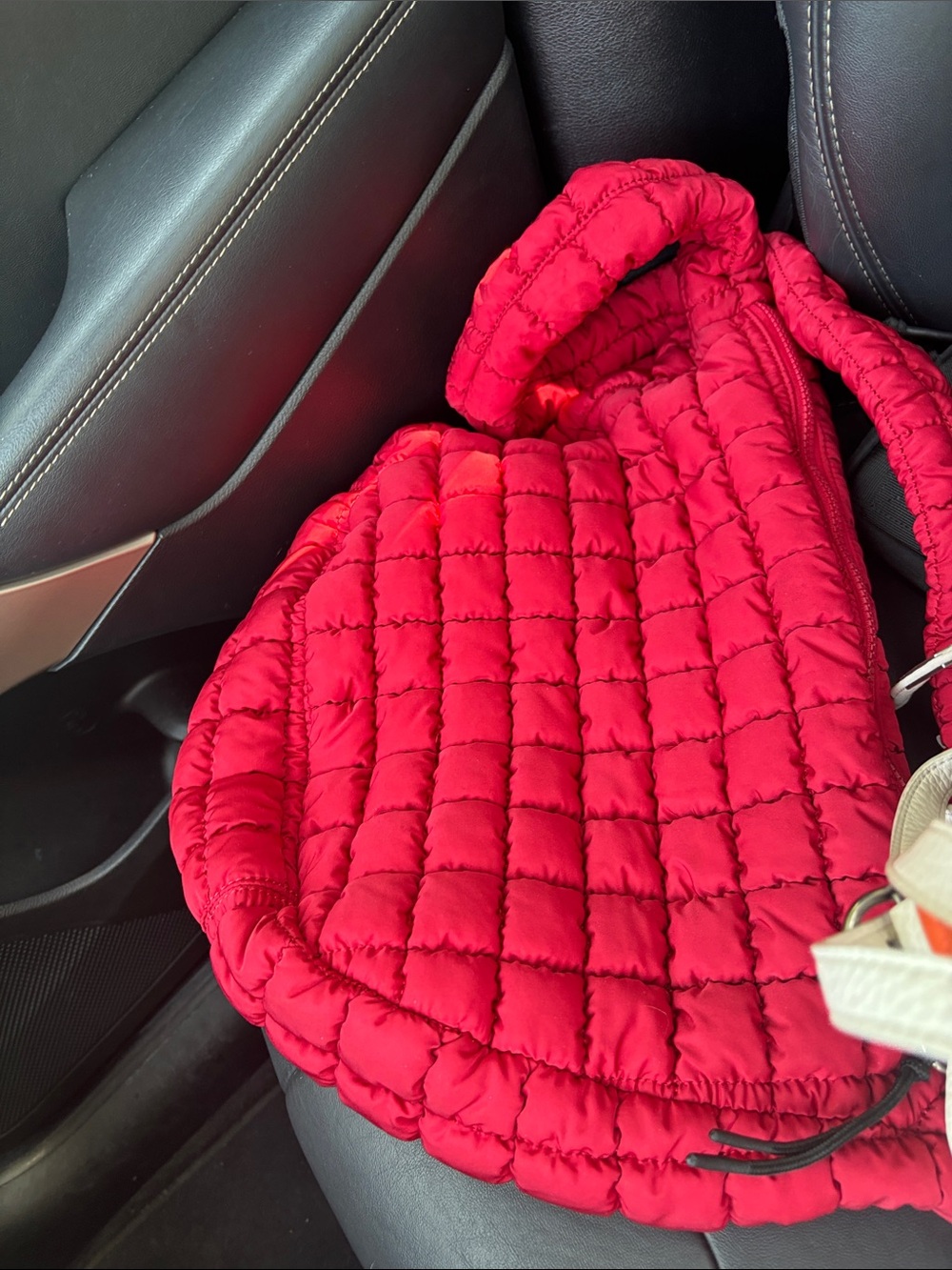 Puffer bag in red